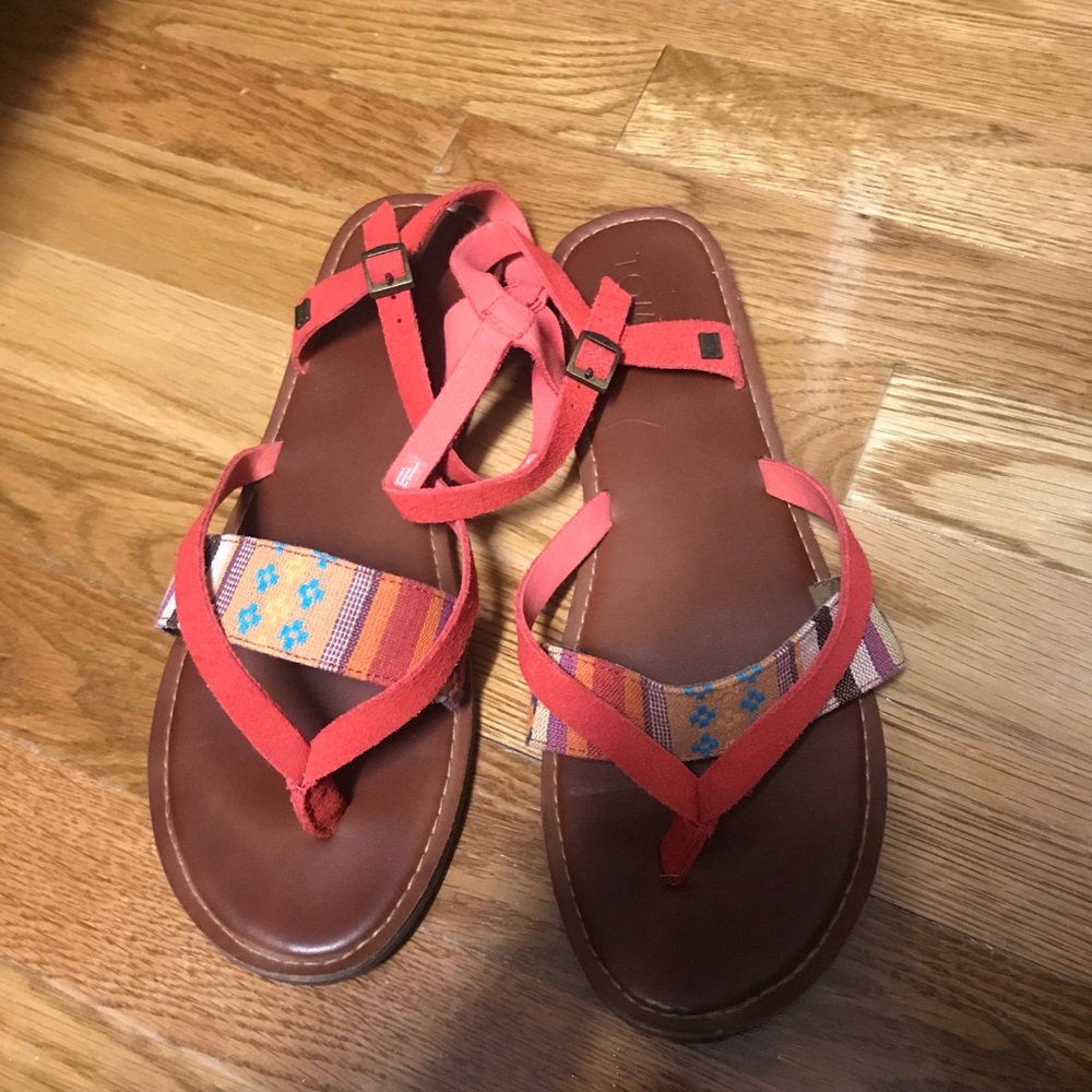 Toms sandals!